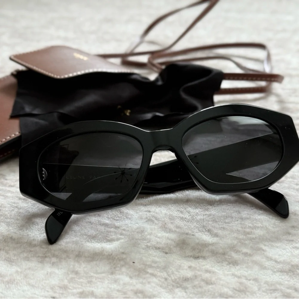 Celine Black Sunglasses with Brown Case - Picture 5 of 7
